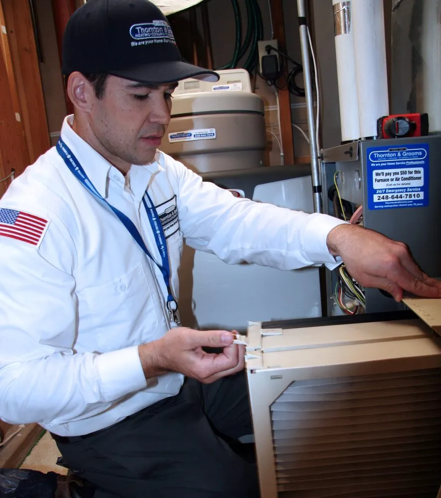 Quality emergency plumbing service in Farmington Hills, MI - Thornton & Grooms