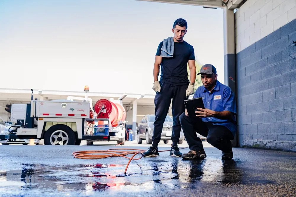 Emergency water heater service experts serving Thousand Oaks, CA - Thousand Oaks Plumbing