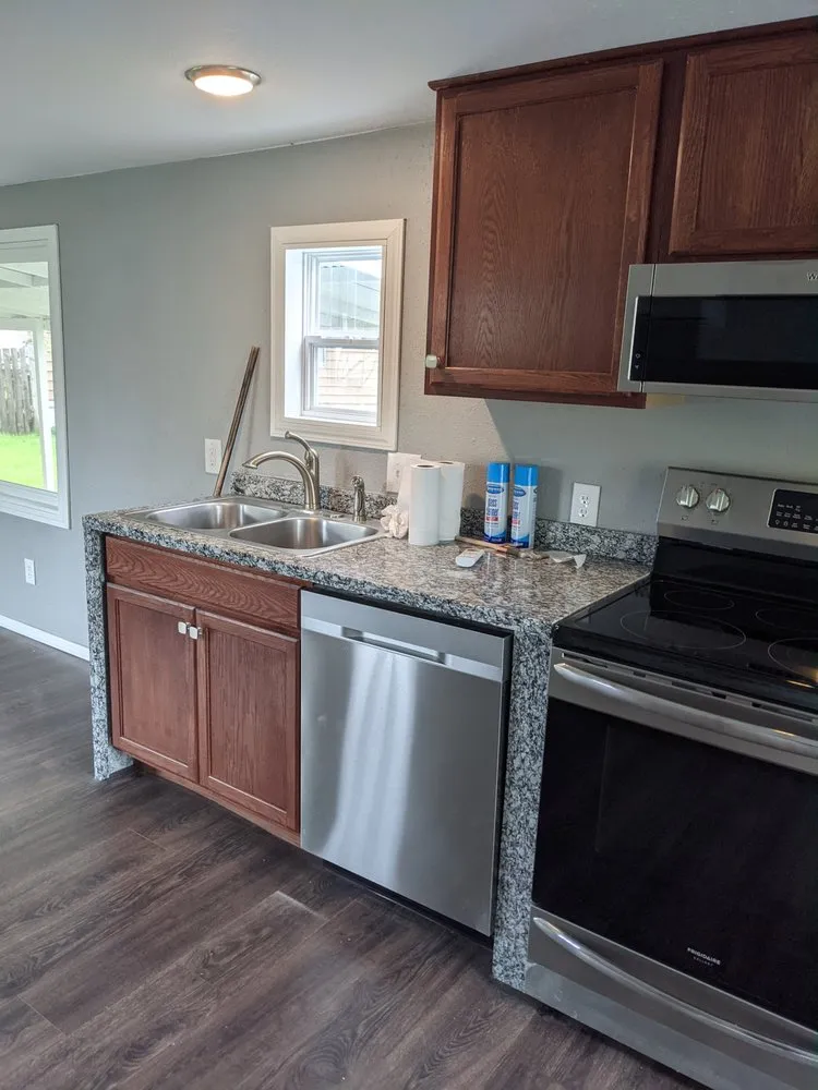 Slide of Three Knights Construction