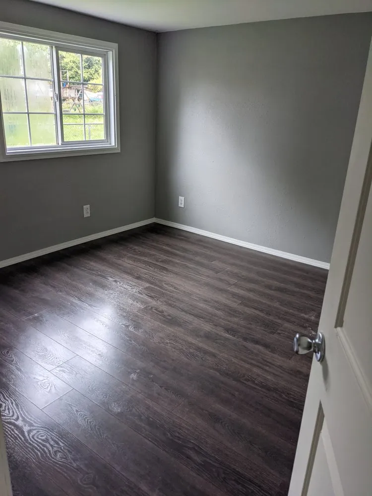 Slide of Three Knights Construction