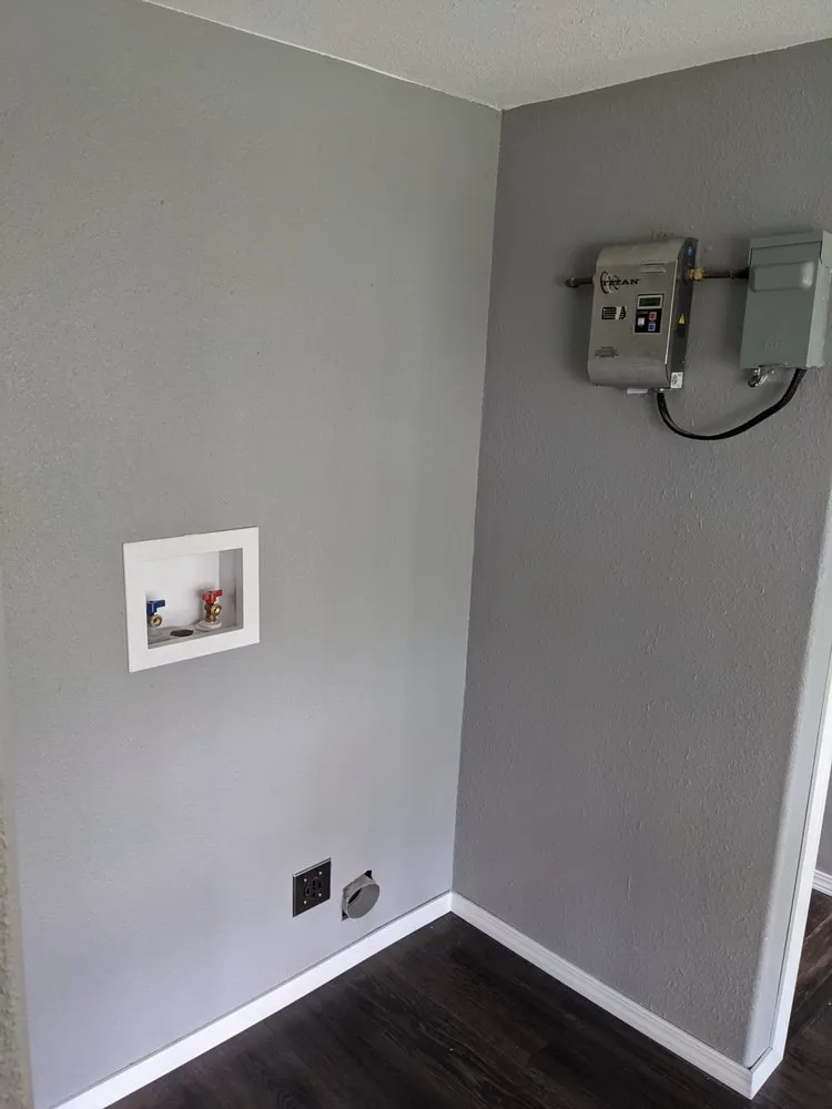 Slide of Three Knights Construction