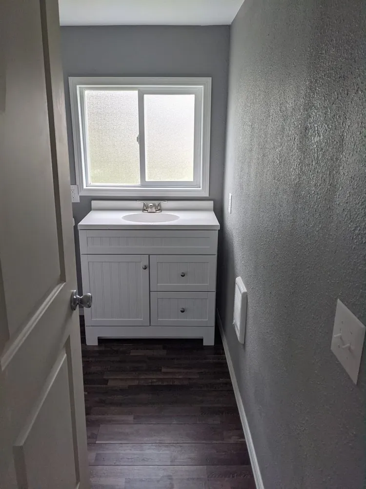 Slide of Three Knights Construction