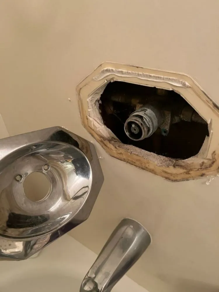 Slide of Thumbs Up Rooter And Plumbing