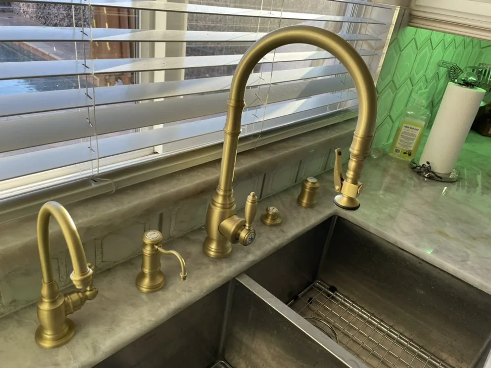 Emergency plumbing repair for homes in San Fernando Valley, CA by Tic Tok Plumbing