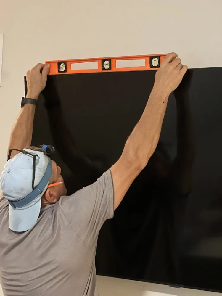 Slide of Tidy Handyman