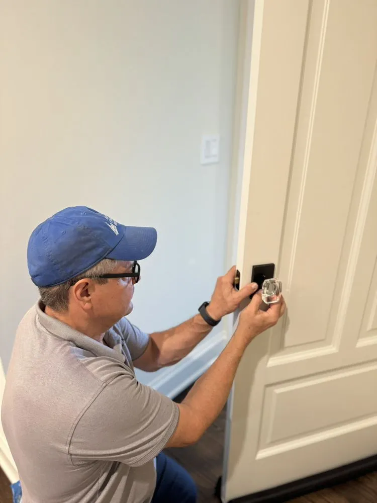 Slide of Tidy Handyman