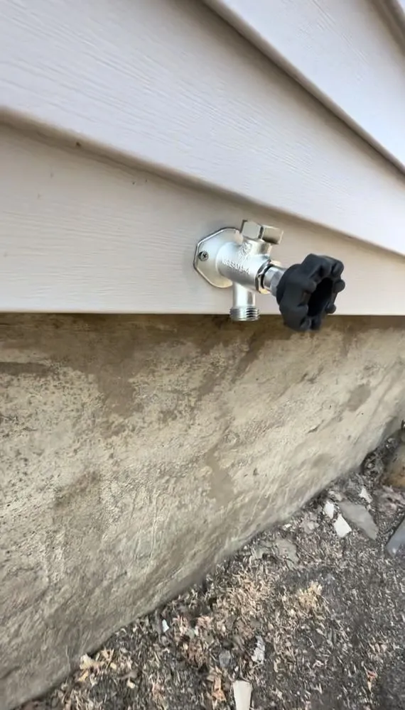 Slide of Tidy Pipes Plumbing