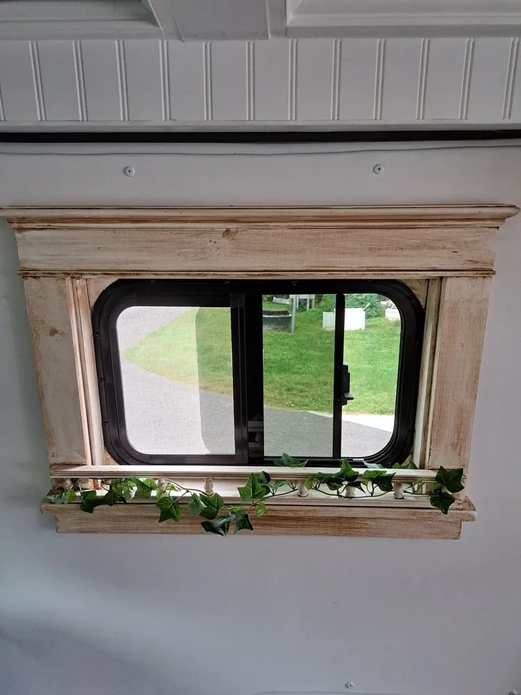 Slide of Timberline Tiny Homes