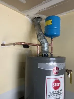 Tinneny Bruce Plmbr Logo