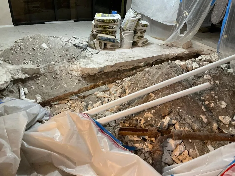 Reliable plumbing repair service in Pembroke Pines, FL - Tip Top Plumbing & Restoration