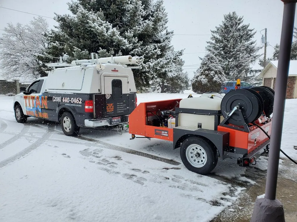 Slide of Titan Plumbing and Drain