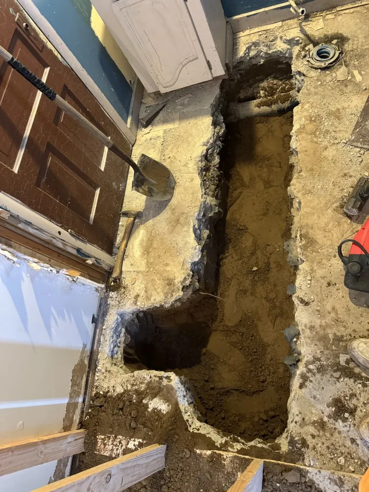 Slide of T&J Construction