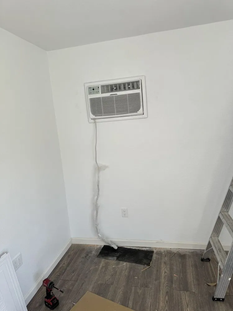 Slide of T&J Construction