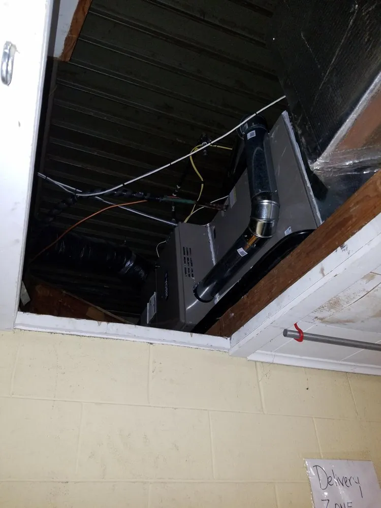 Affordable plumbing repair in University park, IL by TK Maintenance