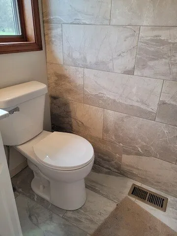 Professional emergency plumbing in Fort Wayne, IN by TL Henderson Plumbing