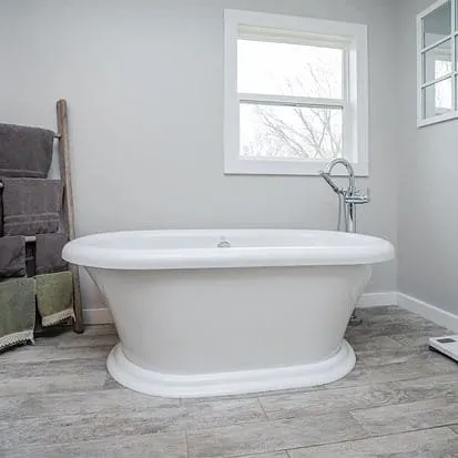 Slide of TL Henderson Plumbing