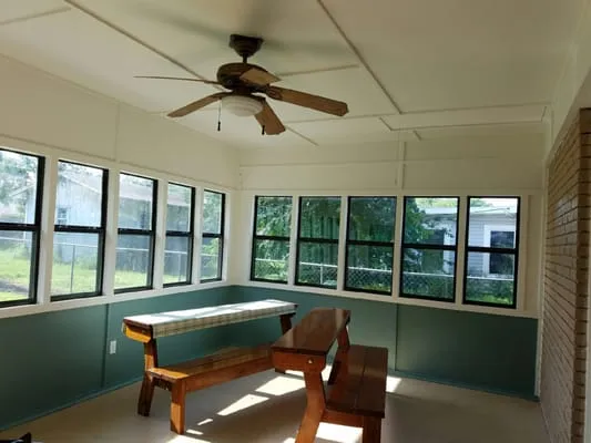 TLC Construction Logo