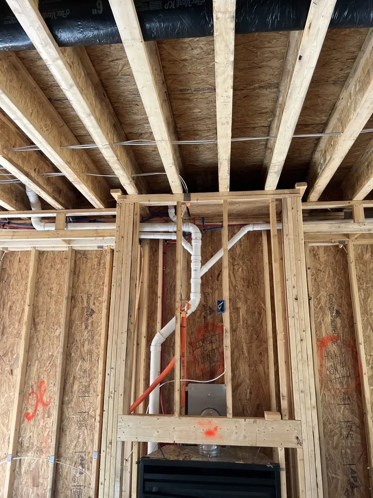 Slide of TNT Home Builders