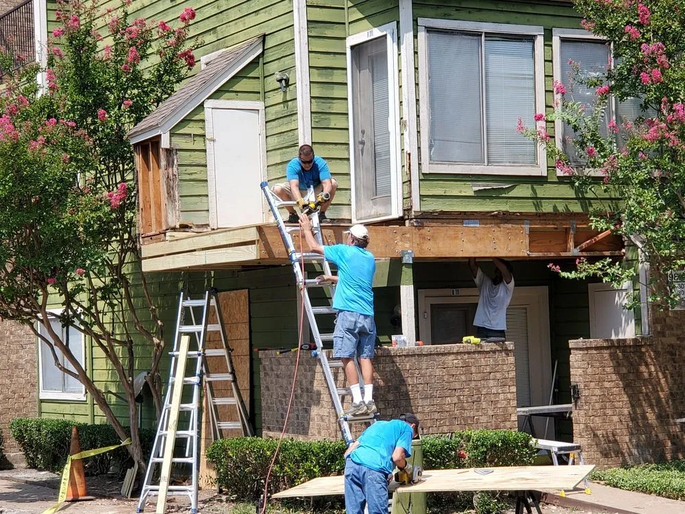 Slide of TNT Maintenance Services