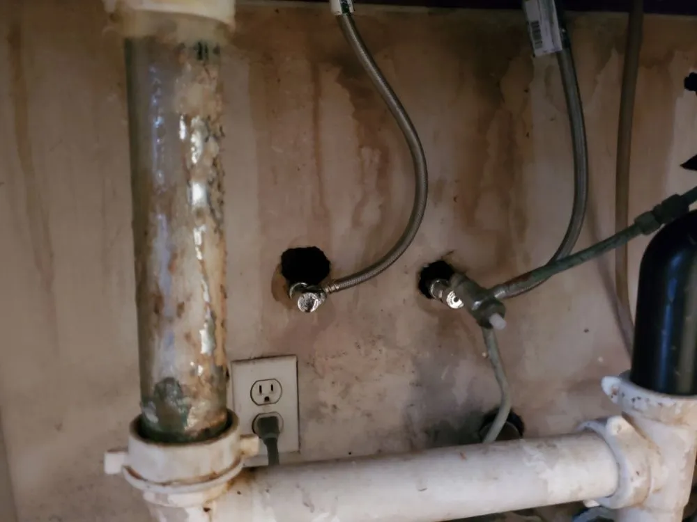 Emergency pipe repair in Hickory Creek, TX by TNT Maintenance Services