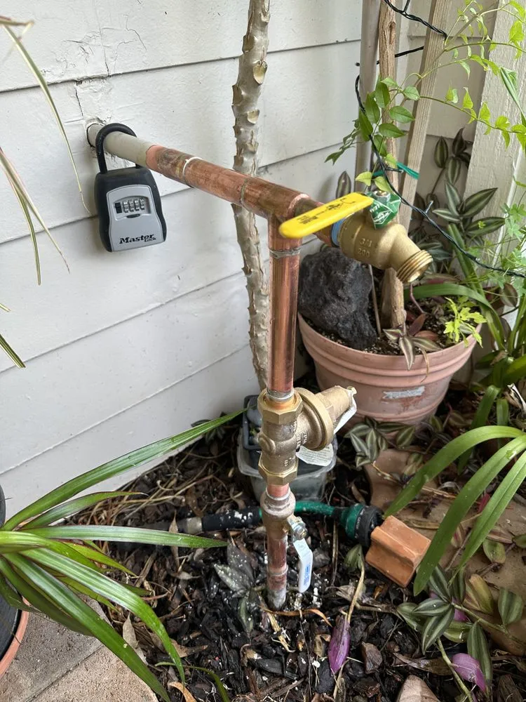 Slide of TnT Plumbing Heating & Air