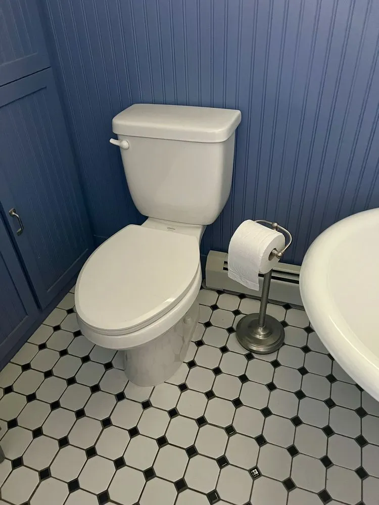 Slide of To the T Plumbing Heating and Air