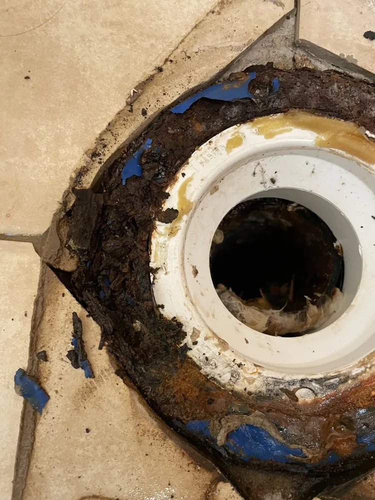 Slide of To The Tee Plumbing