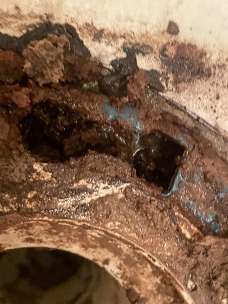 Slide of To The Tee Plumbing