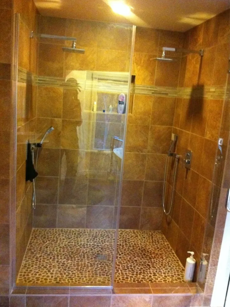 Slide of Tom Plumb Plumbing