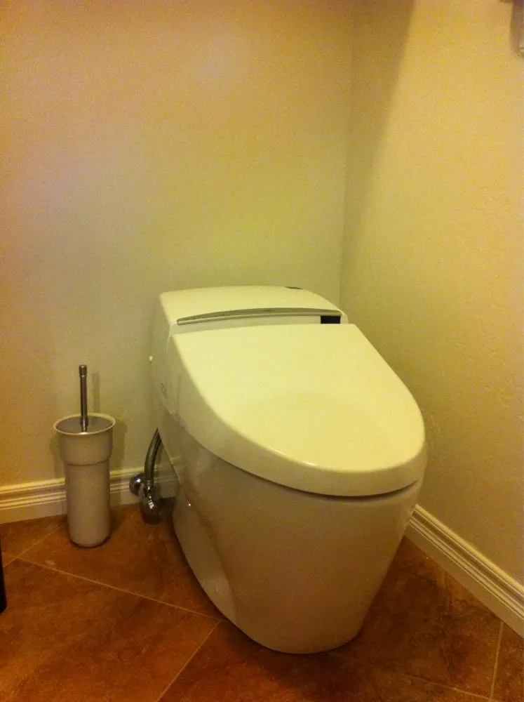 Slide of Tom Plumb Plumbing