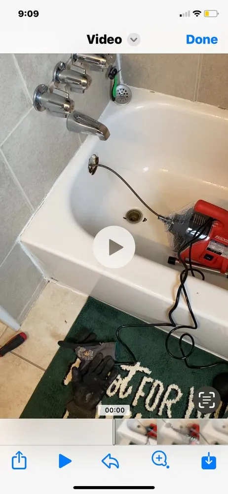 Slide of Tom Robinson Jr