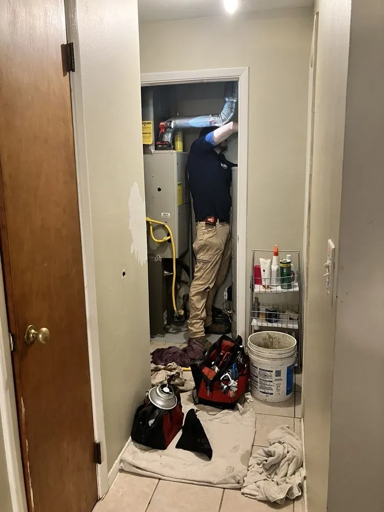 Slide of Tom Smith Plumbing