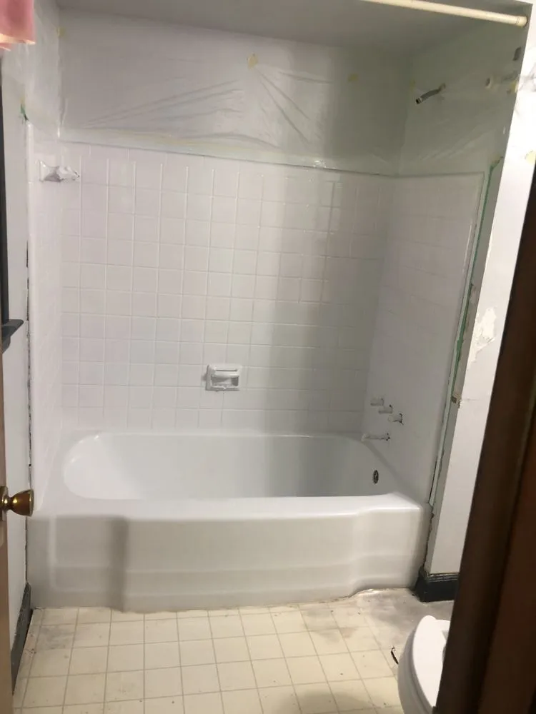 Slide of Tom Young Bathtub Repair & Refinishing
