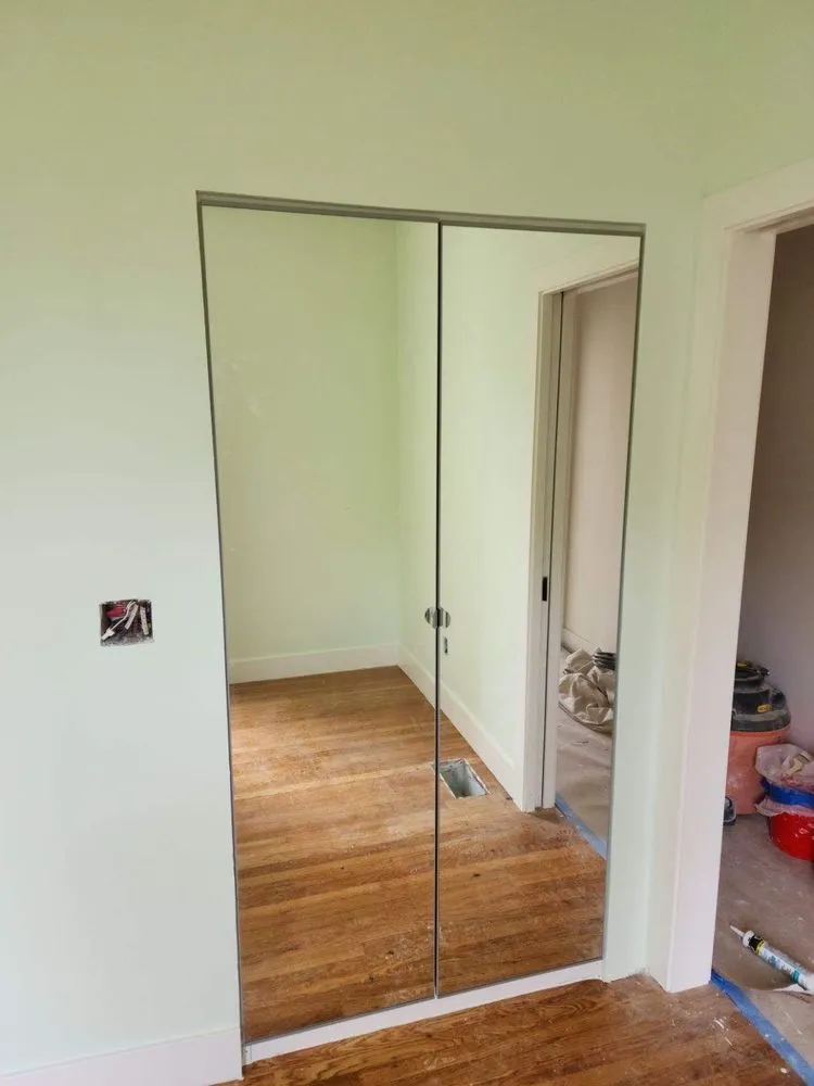 Slide of Tomas Calel Builders