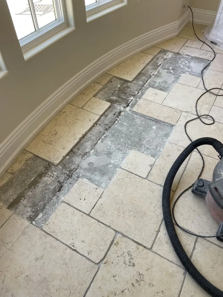 Slide of Tom's Handyman Solutions