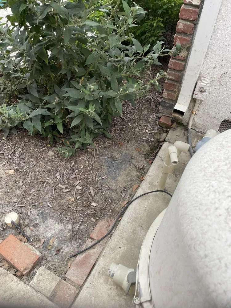 Emergency plumbing repair service in Ventura, CA - Tom's Handyman Solutions