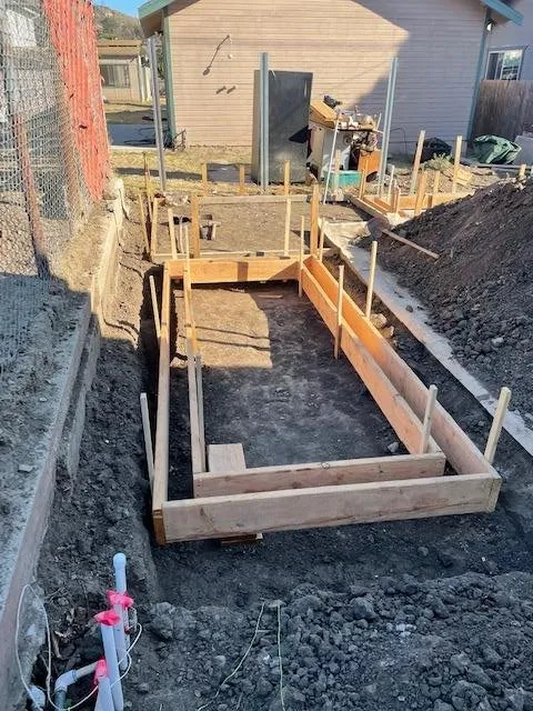 Slide of Tom's Handyman Solutions