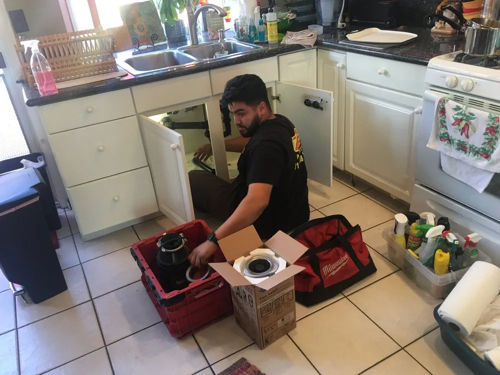 Slide of Tom's Plumbing Service TPS - La Habra