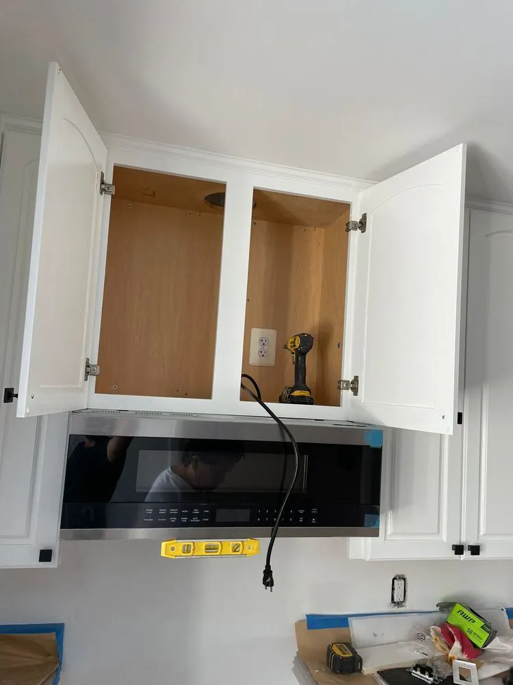 Slide of Tony Semo Contractor