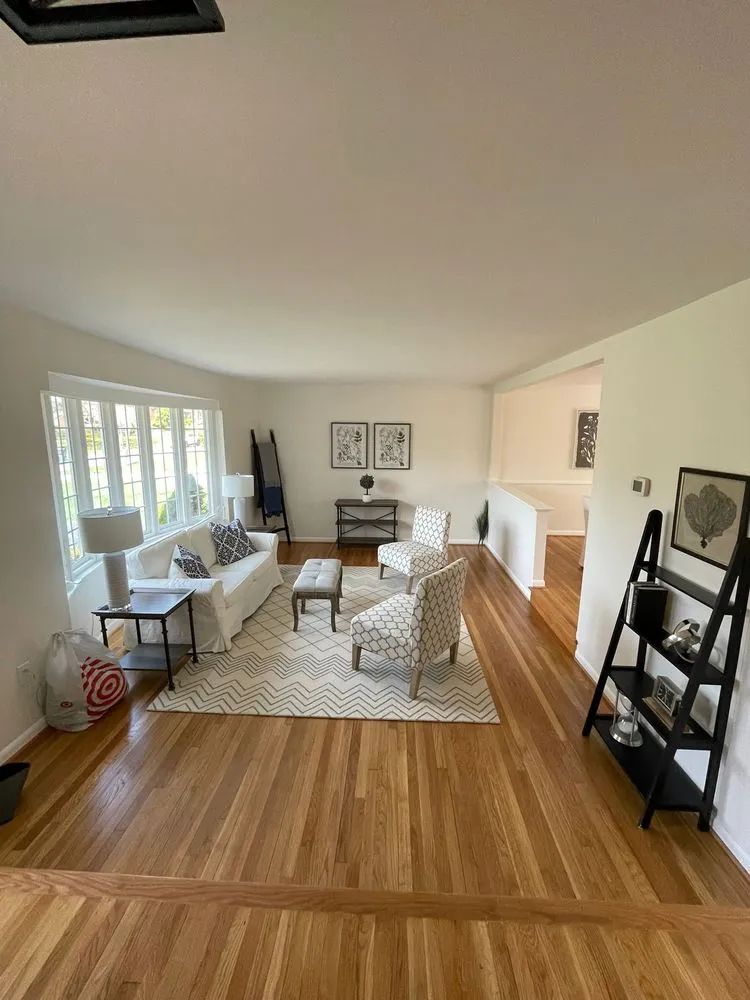 Slide of Tony Semo Contractor