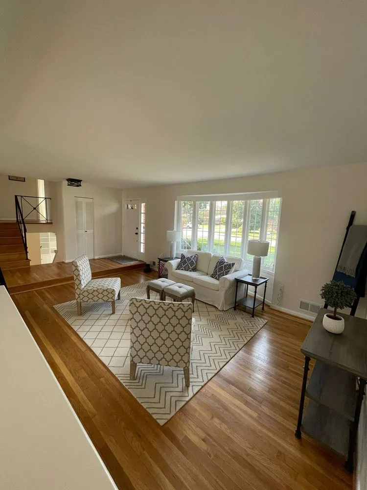 Slide of Tony Semo Contractor