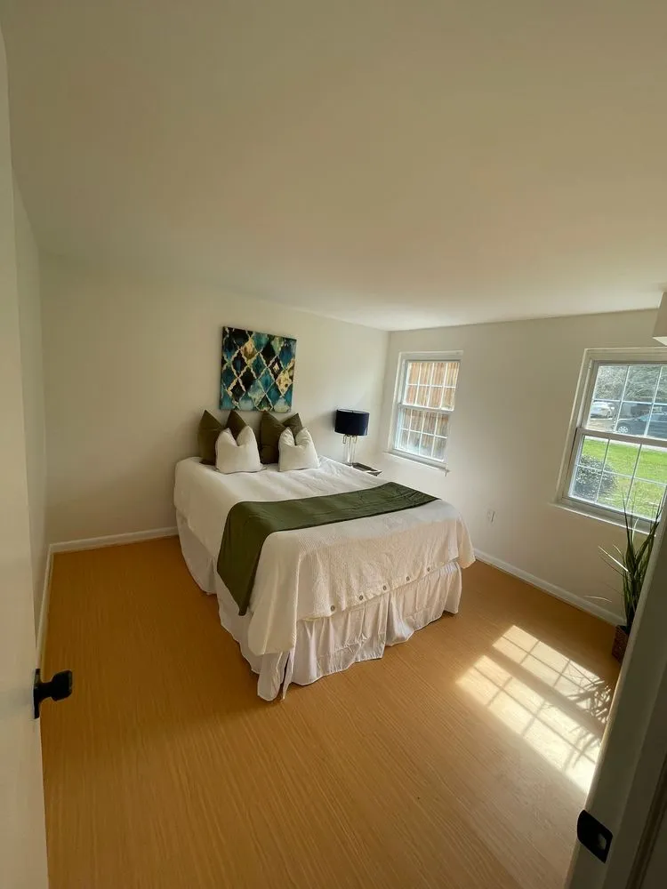 Slide of Tony Semo Contractor