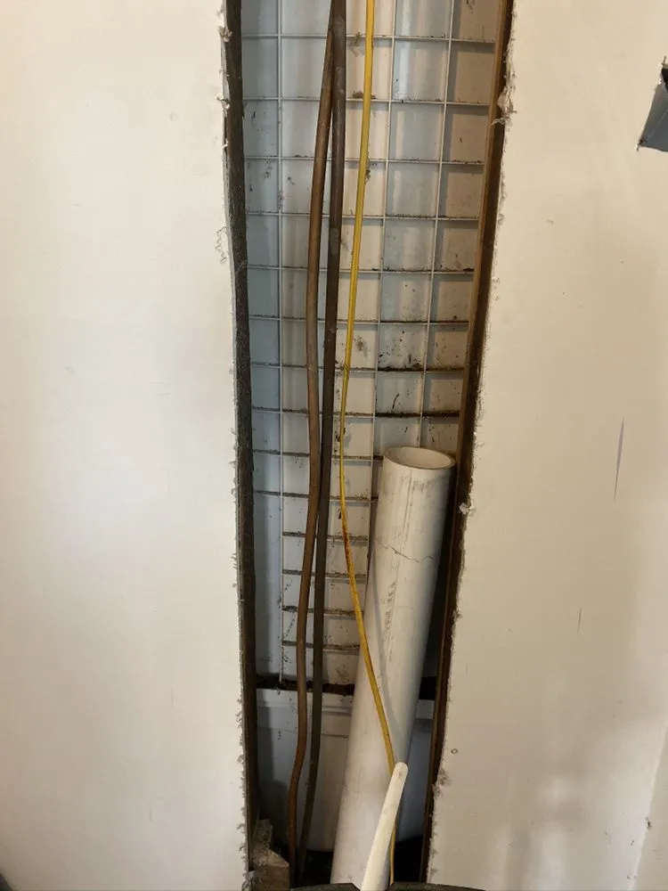 Slide of Toomer & Sons General Contractors