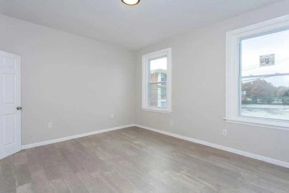 Slide of Toomer & Sons General Contractors