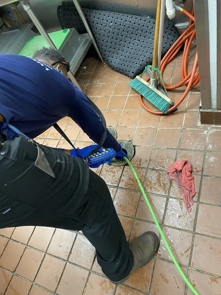 Expert water heater service in Fort Lauderdale, FL by Top Dog Drain & Sewer Cleaning