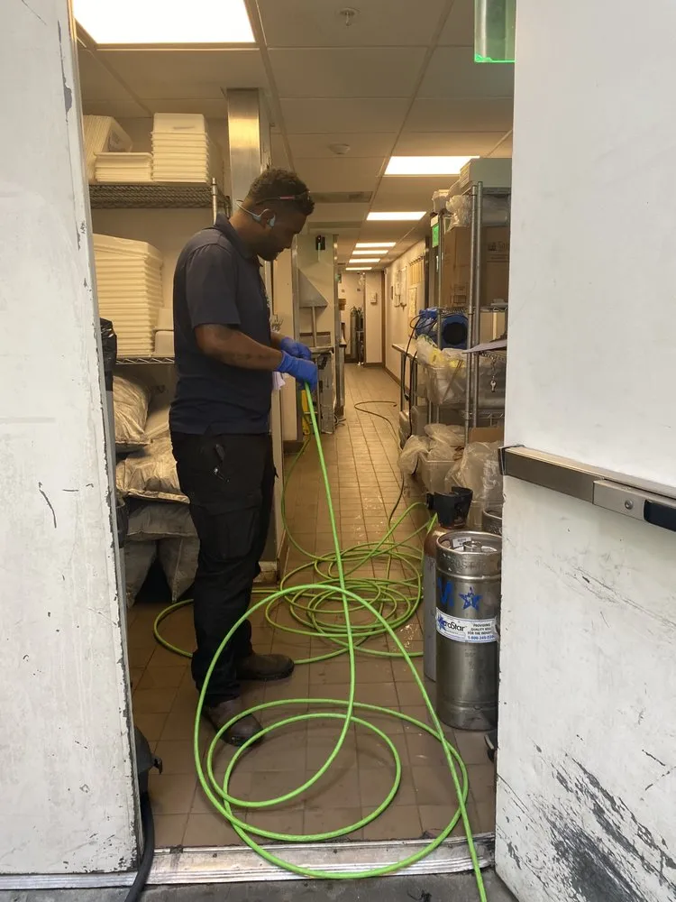 Trusted drain cleaning experts serving Fort Lauderdale, FL - Top Dog Drain & Sewer Cleaning