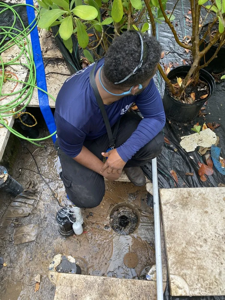 Slide of Top Dog Drain & Sewer Cleaning