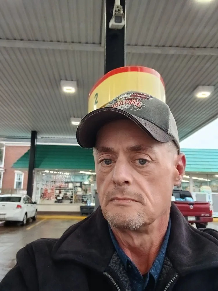 Slide of Top Notch 1 Handyman