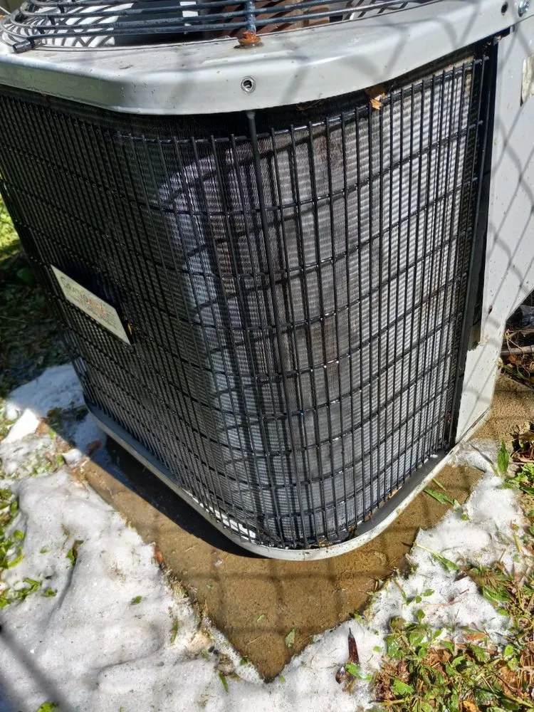 Slide of Top Notch Commercial Maintenance Service