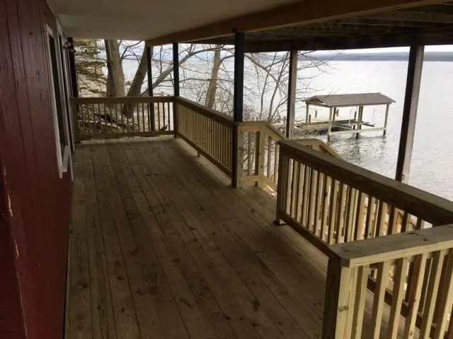 Slide of Top-Notch Contracting